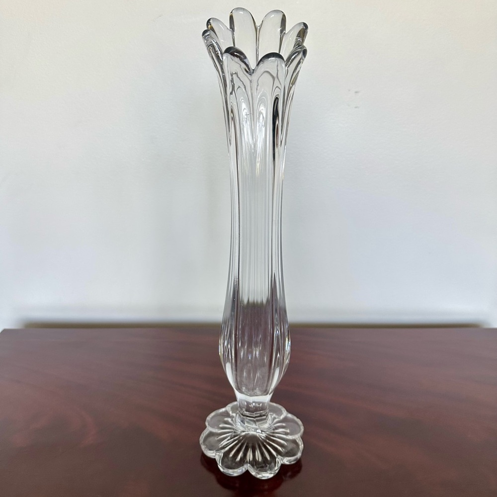 EAPG Vintage Clear Crystal Glass 14.25” Swung Vase Daisy Flower Base